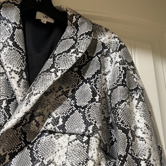 LPA Black and White Snake Print Bomber Jacket - Picture 5 of 6